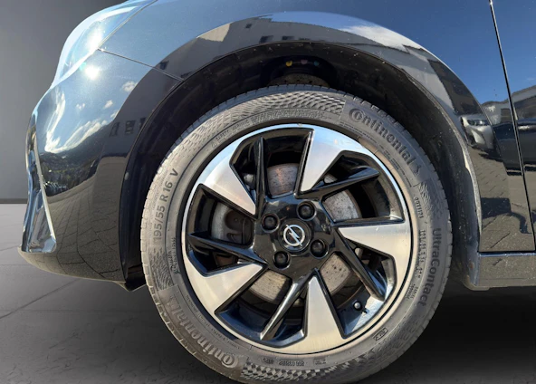 Fahrzeugbild 8 Fahrzeugbild 8