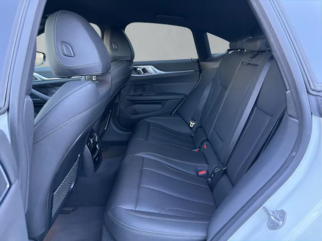 BMW i4 eDrive35