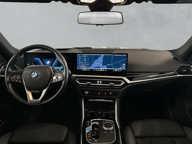 BMW i4 eDrive35