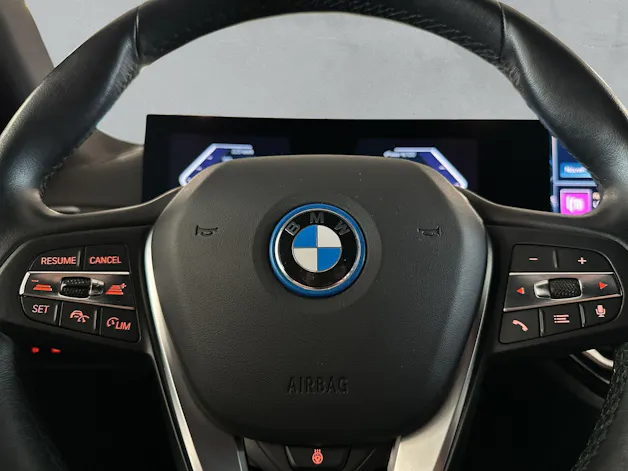 BMW i4 eDrive35