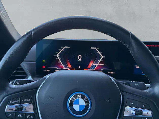 BMW i4 eDrive35