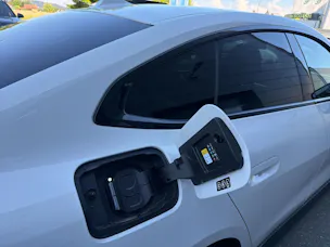 BMW i4 eDrive35