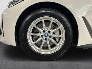 BMW i4 eDrive35