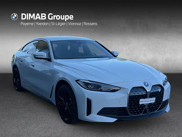 BMW i4 eDrive35