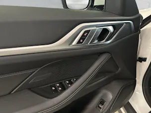 BMW i4 eDrive35