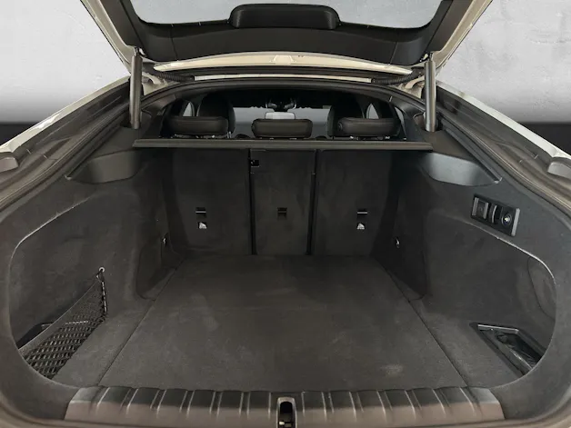 BMW i4 eDrive35