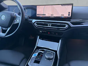 BMW i4 eDrive35