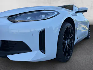 BMW i4 eDrive35