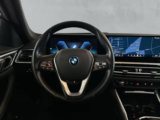 BMW i4 eDrive35