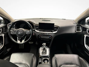 https://vehicle.imgix.net/4262386/25f80ff4-1da8-44f6-8f2a-ee3d3b94c5ca.jpg