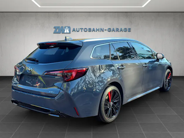 Toyota Corolla Touring Sports 2.0 HSD Swiss Edition