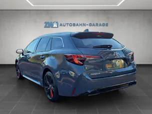 Toyota Corolla Touring Sports 2.0 HSD Swiss Edition