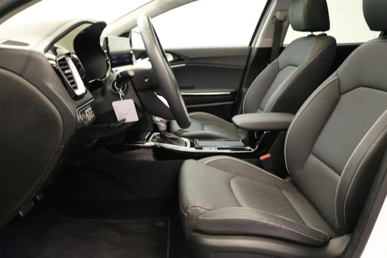 image du véhicule KIA CEED