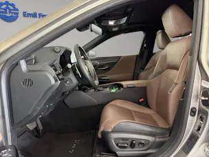 Lexus ES 300h Excellence