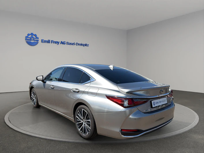 Fahrzeugbild LEXUS ES