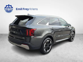 https://vehicle.imgix.net/4262430/d347e245-2669-485e-94a8-650aef42b25a.jpg
