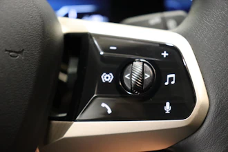 https://vehicle.imgix.net/4262432/29923006-e90d-49c2-aa12-c6e6e71dab0d.JPG