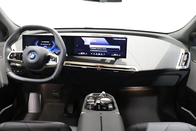 BMW iX xDrive50