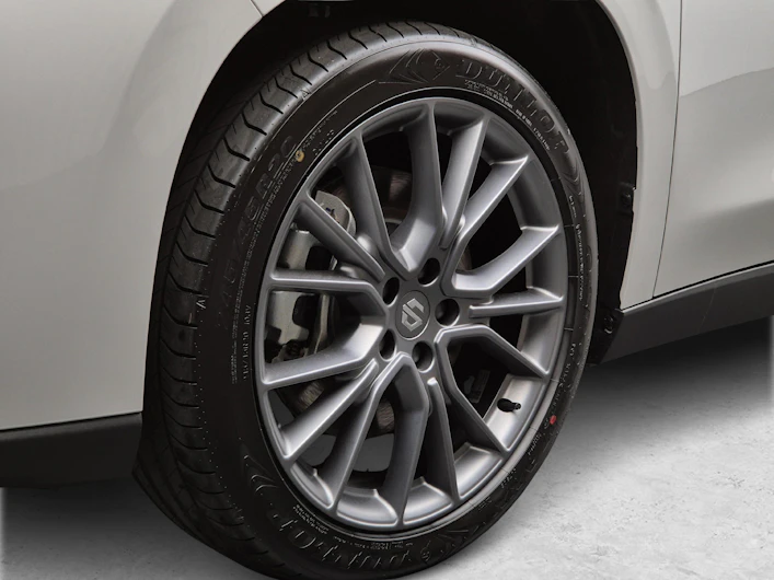 immagine del veicolo LEAPMOTOR C10