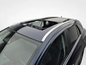 Suzuki S-Cross 1.4 T Sakura Top Hybrid 4x4