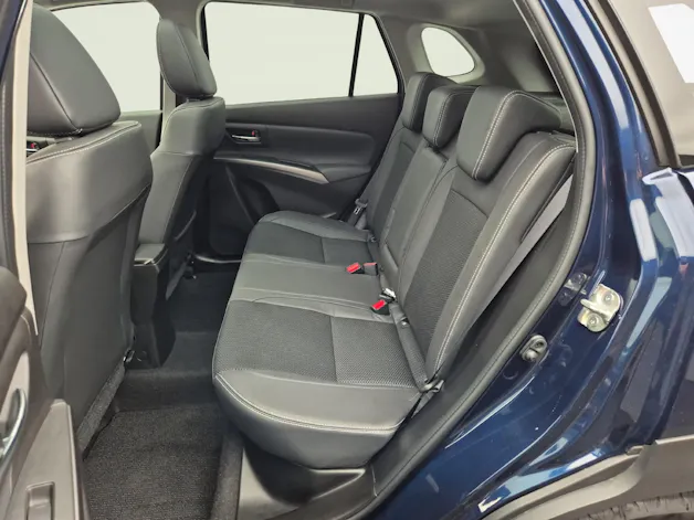 Suzuki S-Cross 1.4 T Sakura Top Hybrid 4x4