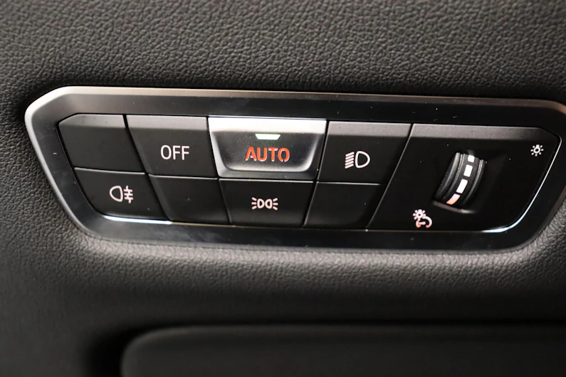 image du véhicule BMW X5