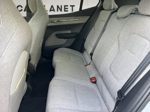 Volvo EX30 E60 Twin Ultra Performance AWD .