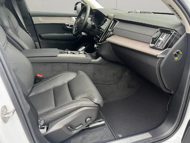 Volvo XC90 2.0 T8 TE Ultra Dark eAWD XCLUSIVE