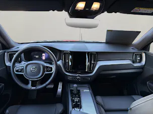 Volvo XC60 2.0 B5 MH R-Design AWD
