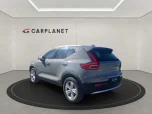 Volvo XC40 2.0 B3 MH Core .