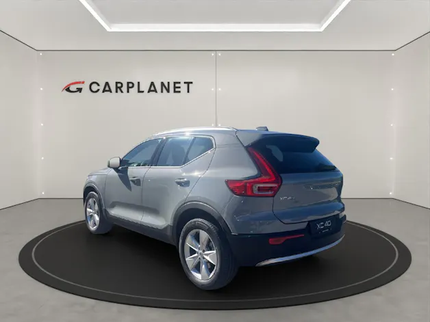 Volvo XC40 2.0 B3 MH Core .