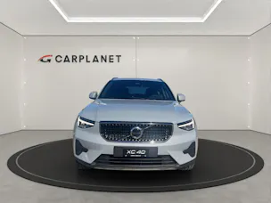 Volvo XC40 2.0 B3 MH Core .