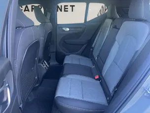 Volvo XC40 2.0 B3 MH Core .
