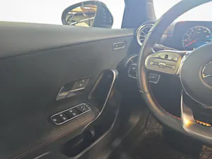 Mercedes-Benz A 250 4MATIC AMG Line
