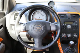 Opel Agila 1.2 Enjoy