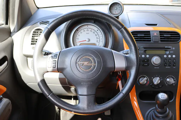 Opel Agila 1.2 Enjoy