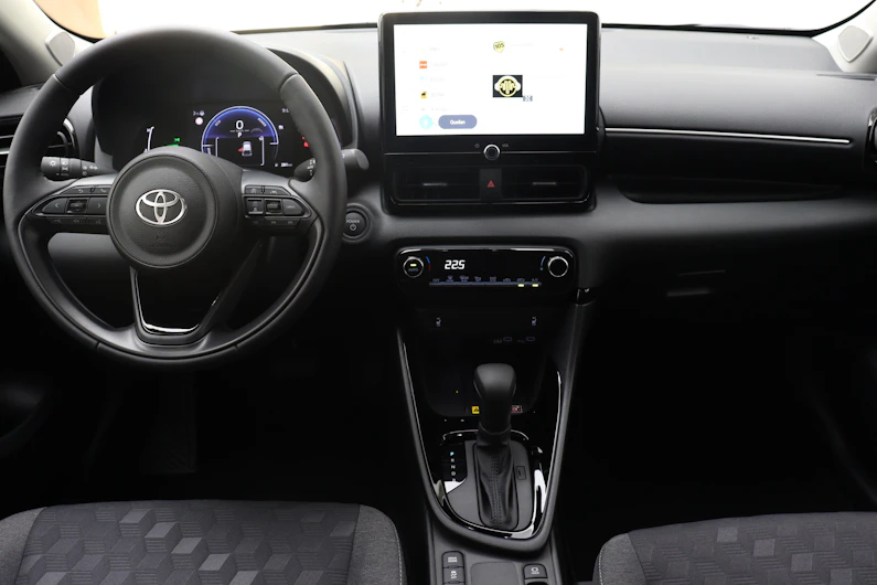 Fahrzeugbild TOYOTA YARIS