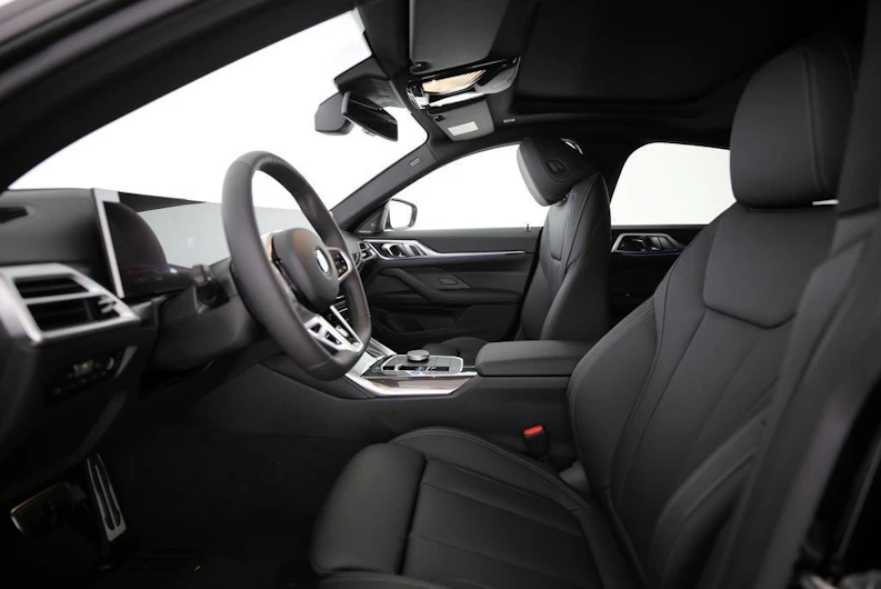 Fahrzeugbild BMW i4