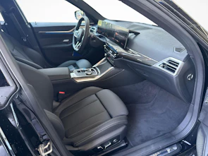 Fahrzeugbild BMW i4 xDrive40 Kit M Sport Pro