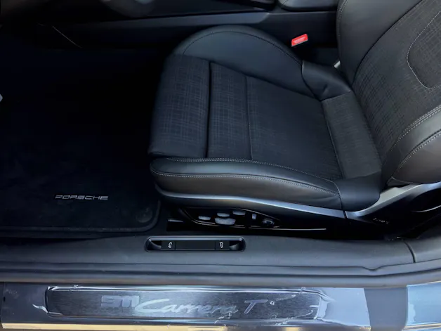 Porsche 911 Carrera T Cabriolet