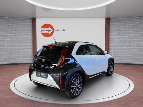 Fahrzeugbild 4 Fahrzeugbild 4