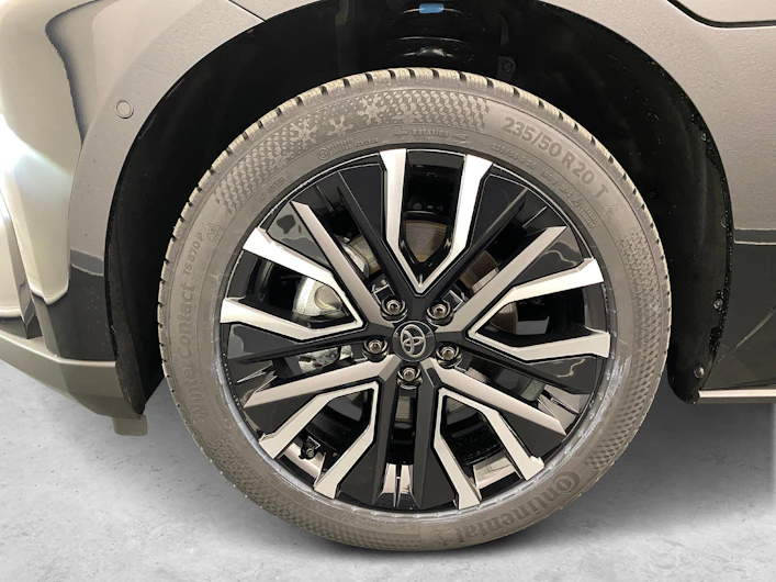 Fahrzeugbild TOYOTA BZ4X