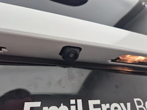 https://vehicle.imgix.net/4262892/5ba3f44f-079c-46bc-9851-dbfed4a6d3fa.jpg