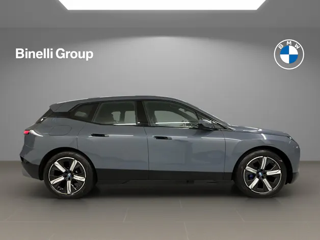 BMW iX xDrive50
