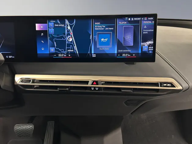 BMW iX xDrive50