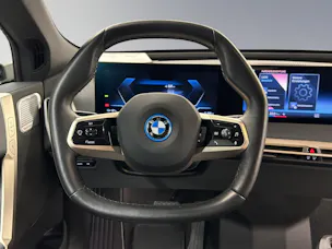BMW iX xDrive50