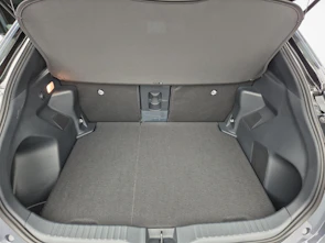 Fahrzeugbild TOYOTA Yaris Cross 1.5 VVT-i HSD GR Sport - ab 0.99% Leasing