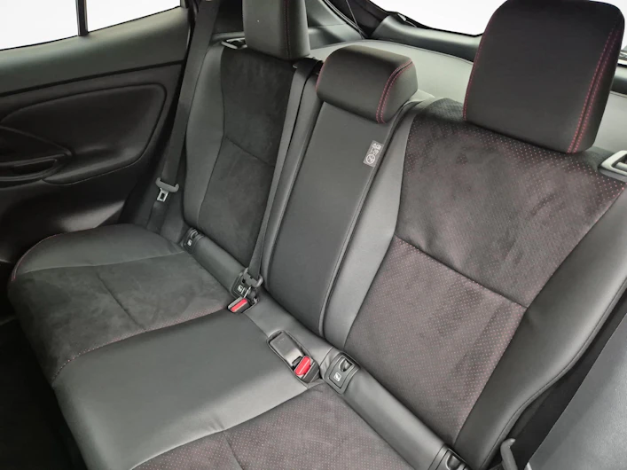 Fahrzeugbild TOYOTA YARIS CROSS