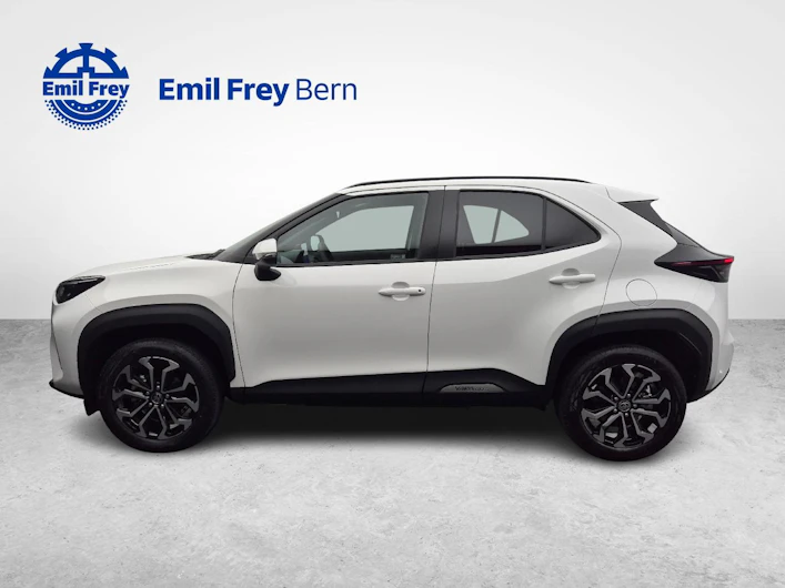 Fahrzeugbild TOYOTA YARIS CROSS