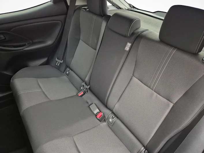 Fahrzeugbild TOYOTA YARIS